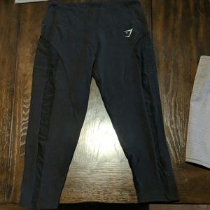Medium Gymshark cropped leggings